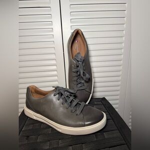 Clark’s Mens Un Costa Lace Dark Blue Leather size 8 new without box